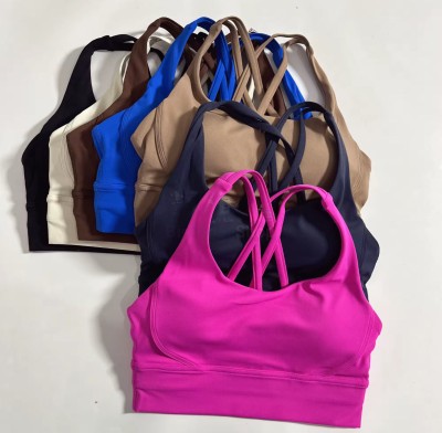 Топ спортивный StrongHold - купить в Чураево